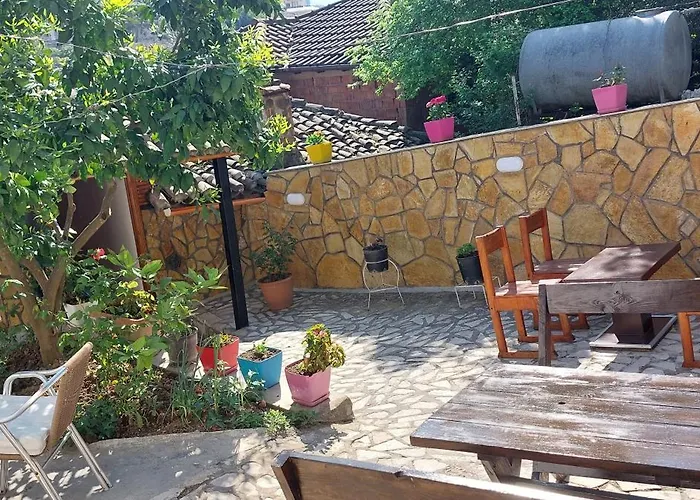Pansiyon Niku Homestay Berat