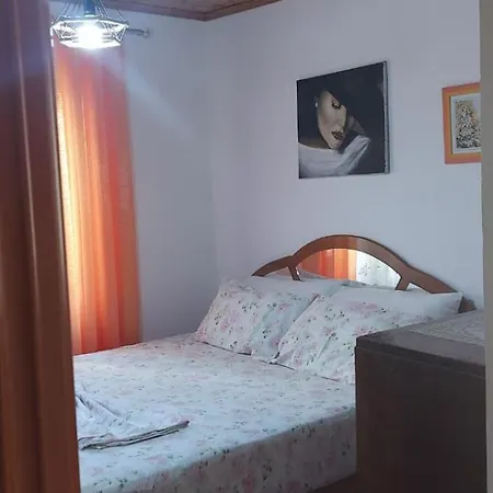 Niku Homestay 홈스테이 *