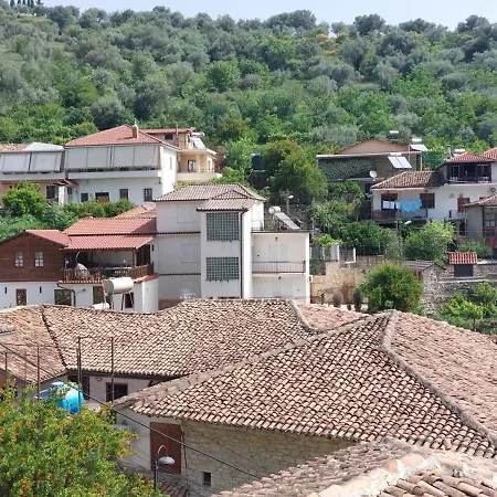 Niku Homestay 베라트